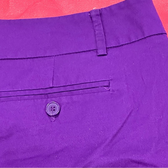 NEW YORK & COMPANY Purple 12 Short Shorts - Picture 6 of 8